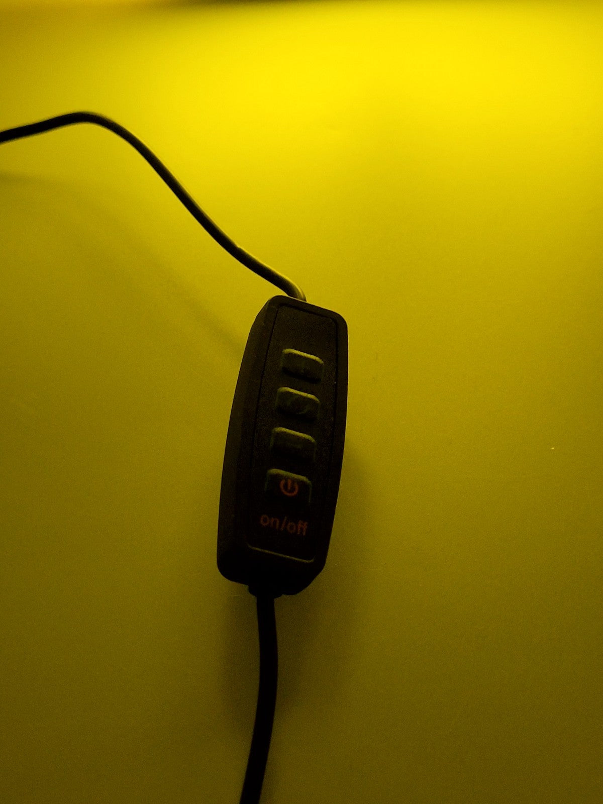 VW Yellow Light Box Sign