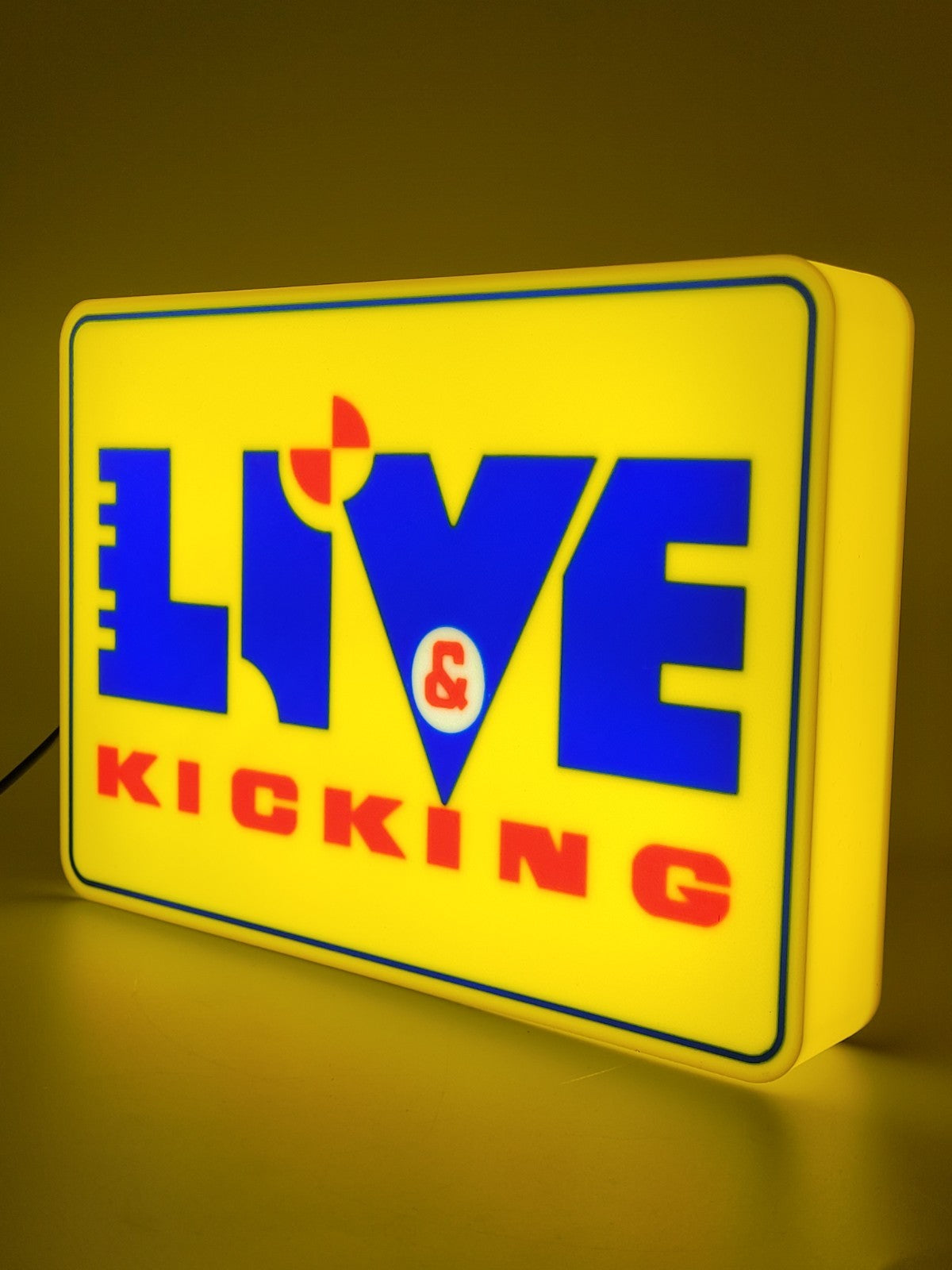 Live And Kicking Light Box Sign