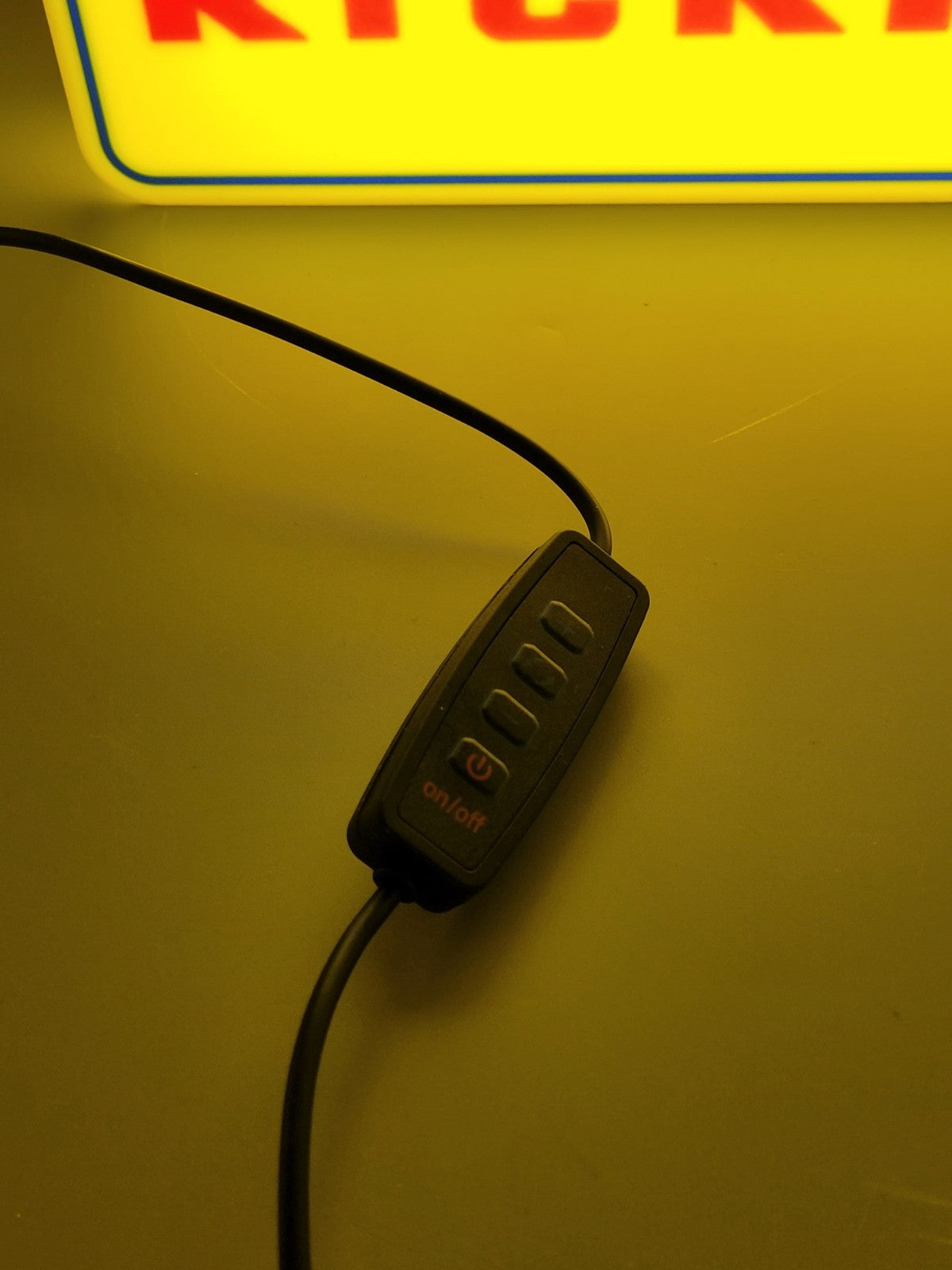 Live And Kicking Light Box Sign